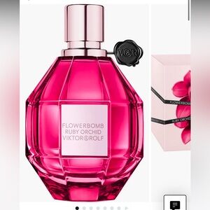 Viktor and Rolf Flowerbomb ruby orchid